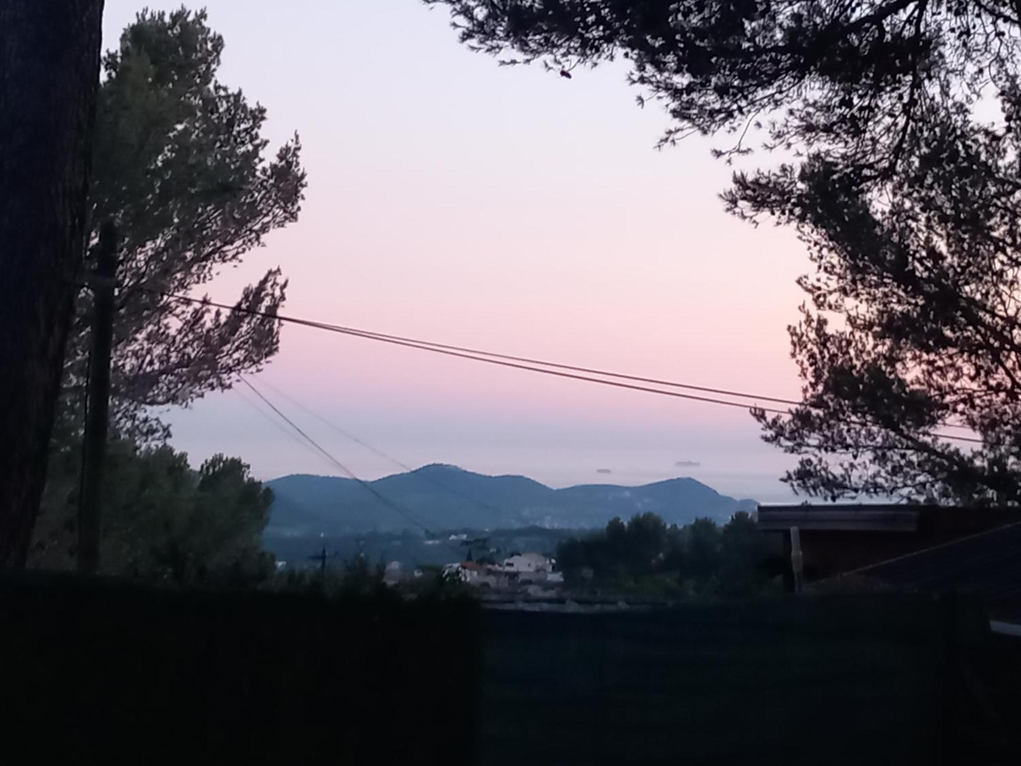 Mobilhome A Deux Pas Du Circuit Du Castellet Avec Terrasse Vue Mer Le Castellet  Exterior foto